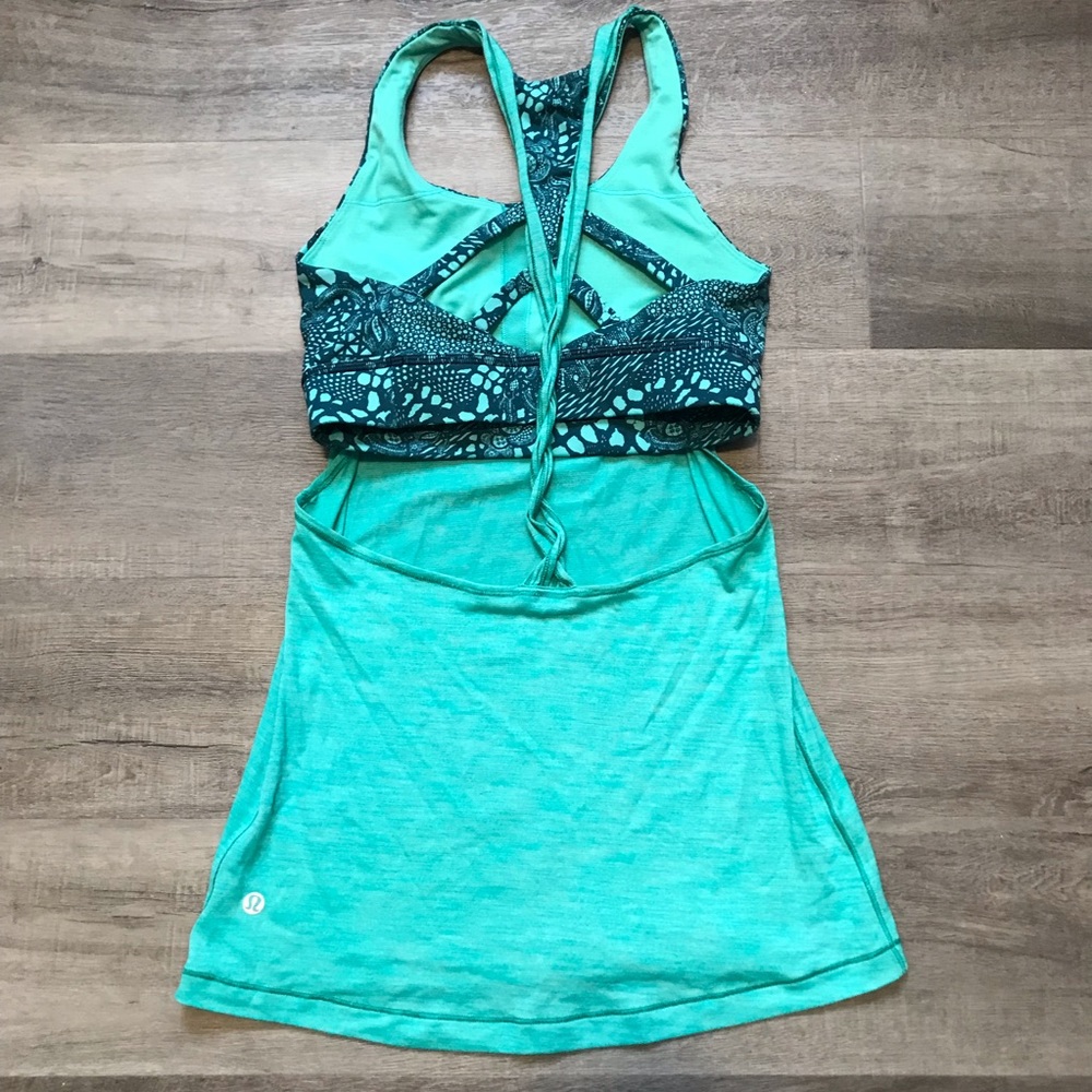 Lululemon Layered Tank Top Built-In Bra
